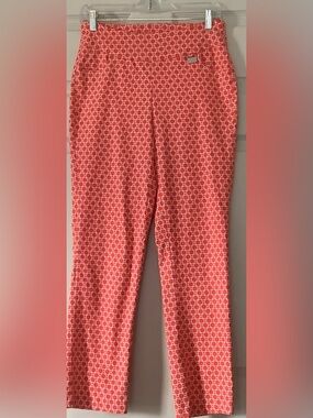 Lulu-B Coral Circle-Print Ankle Pants